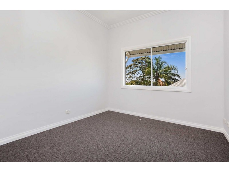 3 Grenville St, Morningside QLD 4170