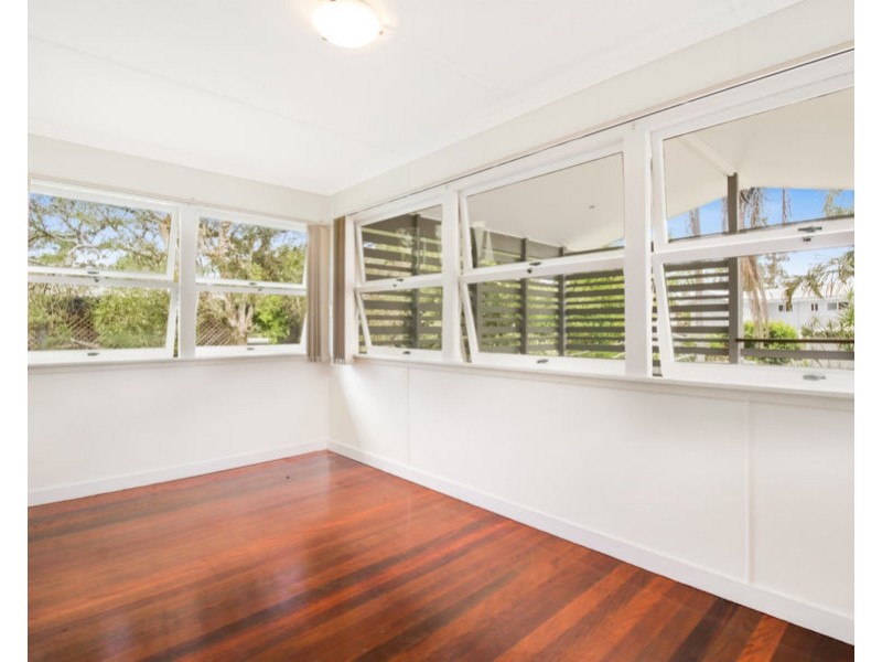 173 Broadwater Road, Mount Gravatt East QLD 4122