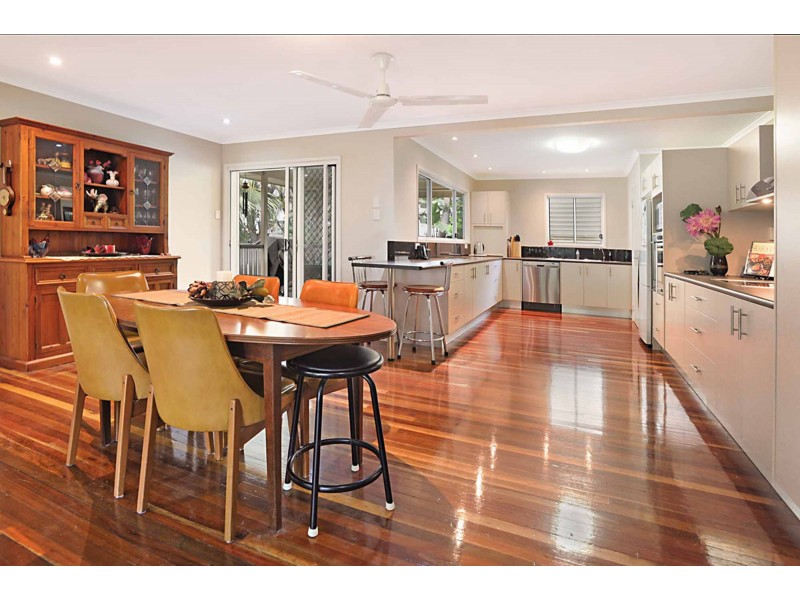 28 Coolmunda Street, Mansfield QLD 4122