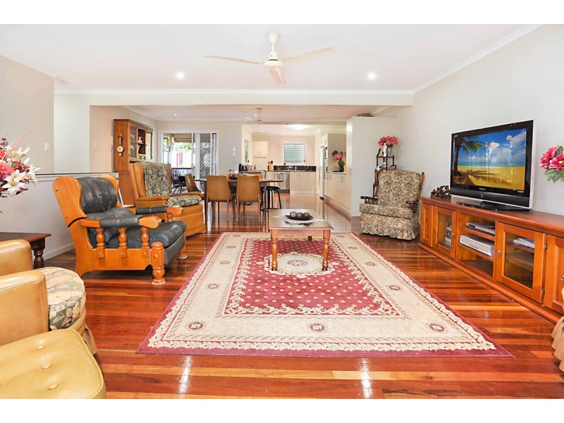 28 Coolmunda Street, Mansfield QLD 4122