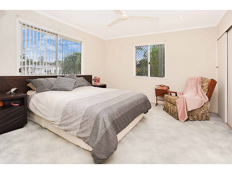 28 Coolmunda Street, Mansfield QLD 4122