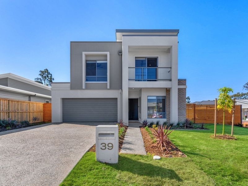 39 Lomond Circuit, Upper Kedron QLD 4055