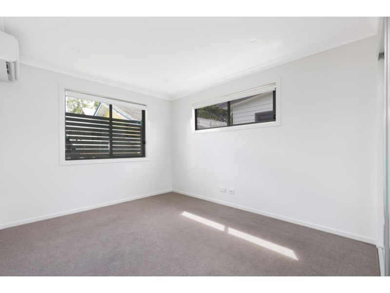 2/73 Railway Parade, Norman Park QLD 4170
