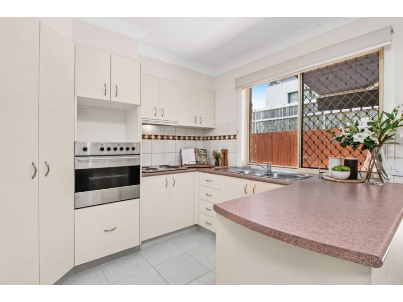 1 / 55 Princess Street, Camp Hill QLD 4152