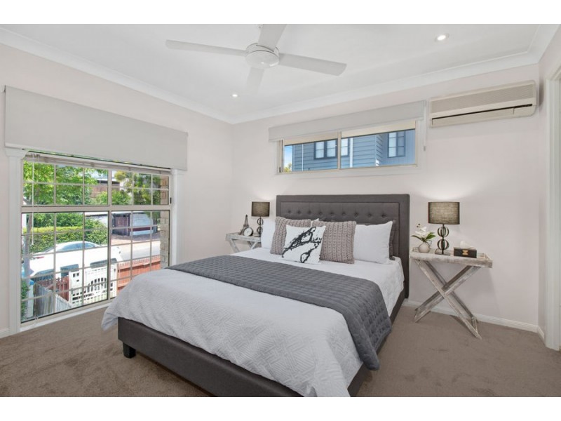1 / 55 Princess Street, Camp Hill QLD 4152