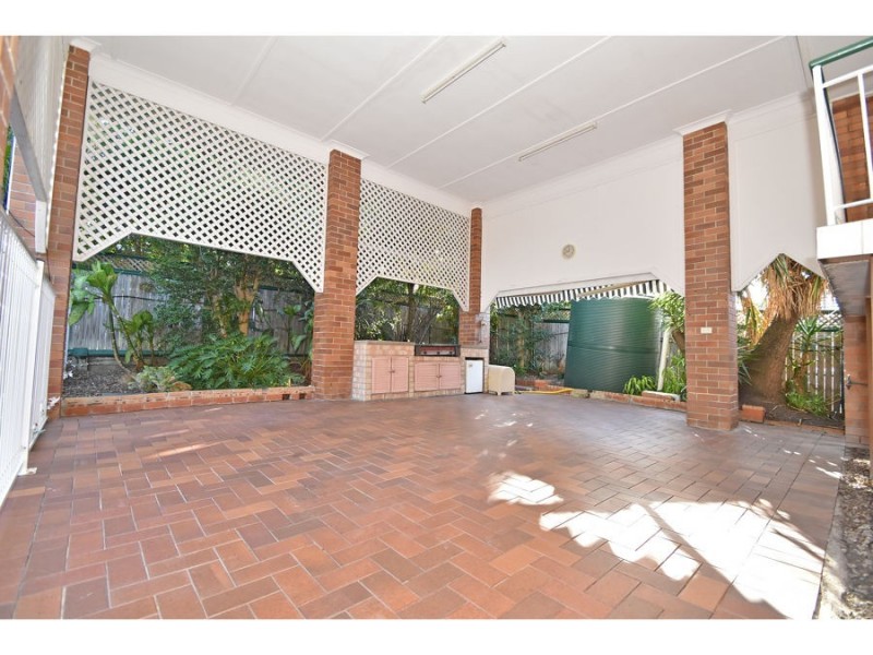 6 Coolmunda Street, Mansfield QLD 4122