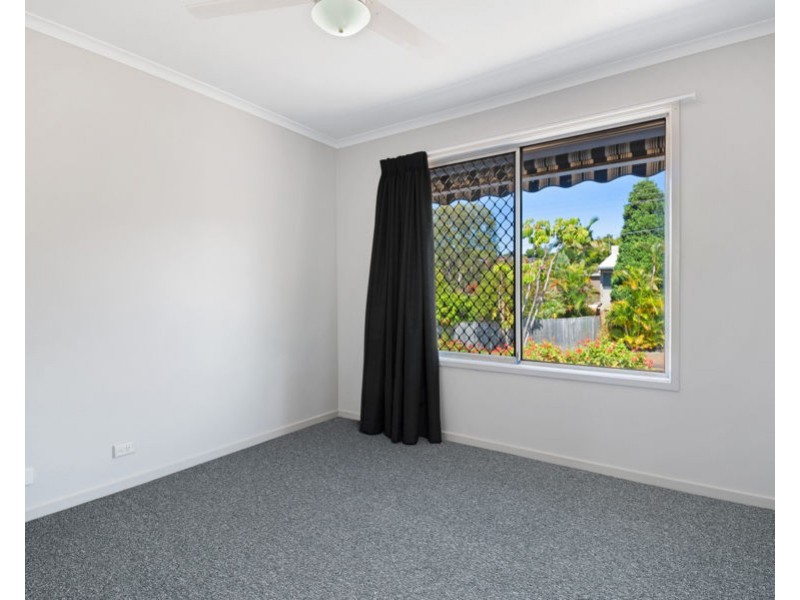 2 Barcelona St, Wishart QLD 4122