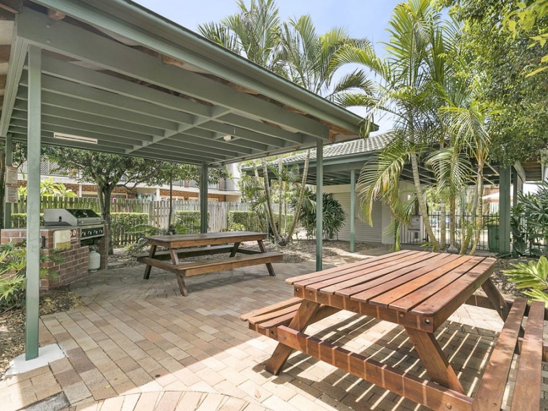 70/7 to 9 Santa Cruz Boulevard, Clear Island Waters QLD 4226