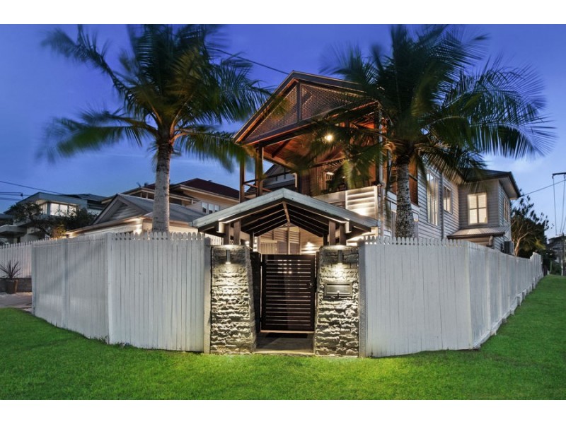 23 Lockyer Street, Camp Hill QLD 4152