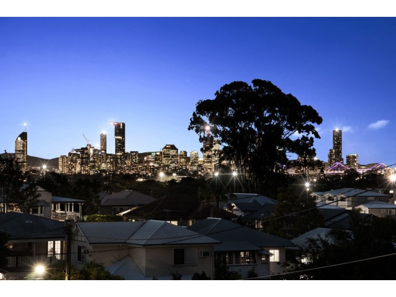 23 Lockyer Street, Camp Hill QLD 4152