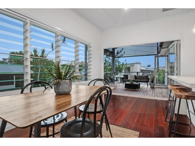 23 Lockyer Street, Camp Hill QLD 4152