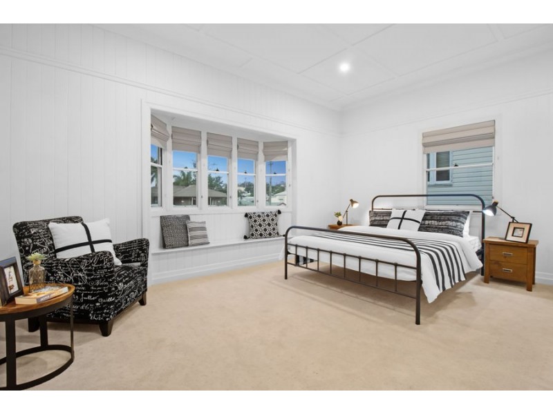 23 Lockyer Street, Camp Hill QLD 4152