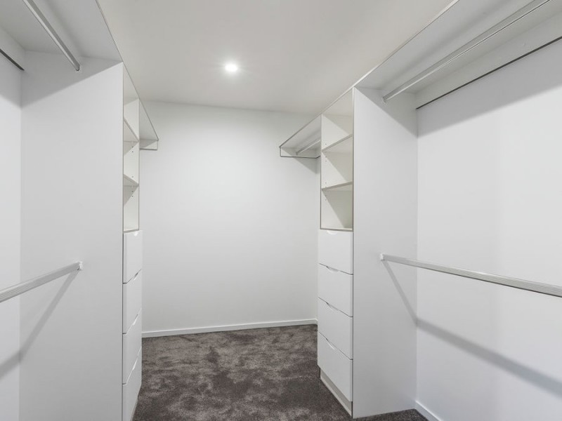 1/21 Barradine St, Greenslopes QLD 4120