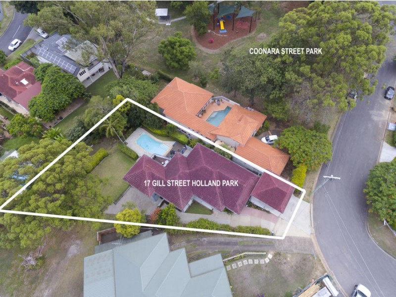 17 Gill Street, Holland Park QLD 4121