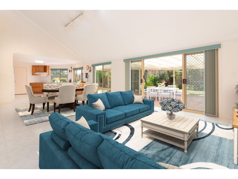 12 Salm Court, Carindale QLD 4152