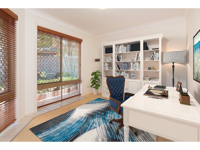 12 Salm Court, Carindale QLD 4152