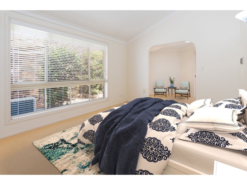 12 Salm Court, Carindale QLD 4152