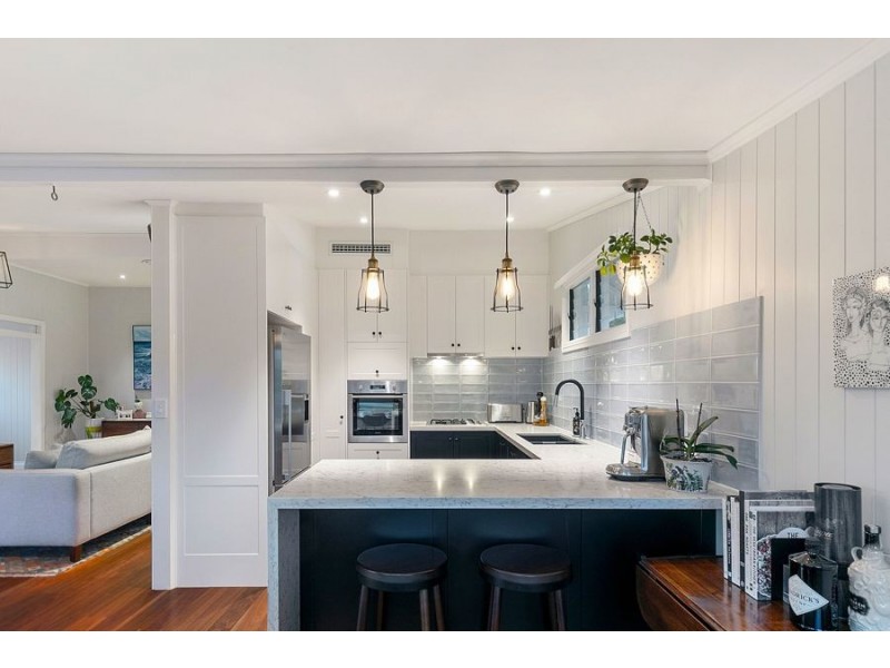 1 Nelson Street, Dutton Park QLD 4102