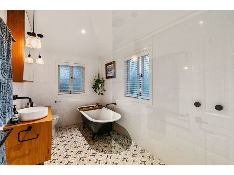 1 Nelson Street, Dutton Park QLD 4102