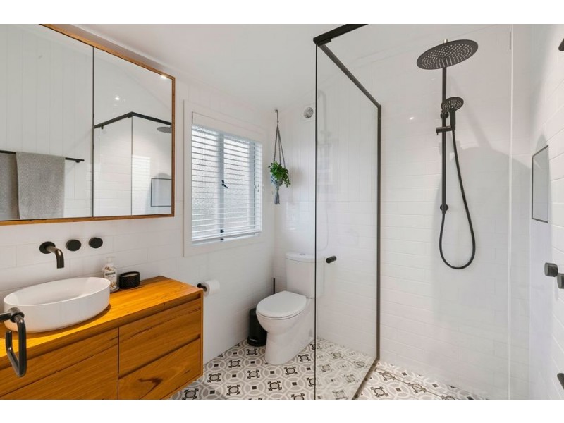 1 Nelson Street, Dutton Park QLD 4102