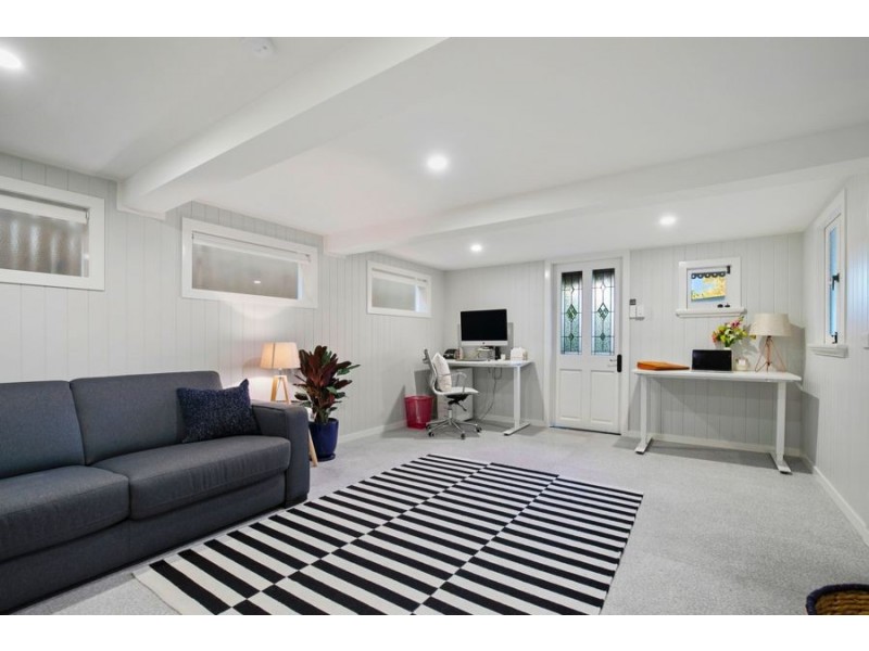 1 Nelson Street, Dutton Park QLD 4102