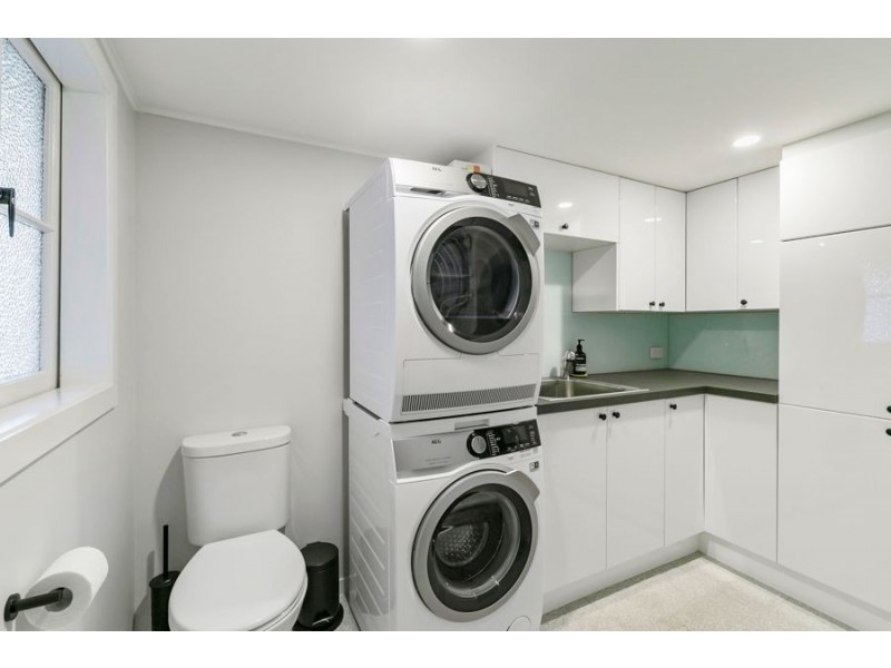 1 Nelson Street, Dutton Park QLD 4102