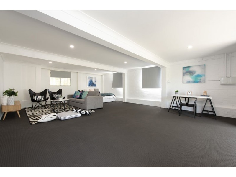 6 Kenrose Street, Carina QLD 4152