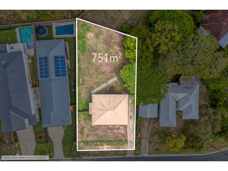 104 Porteus Drive, Seven Hills QLD 4170