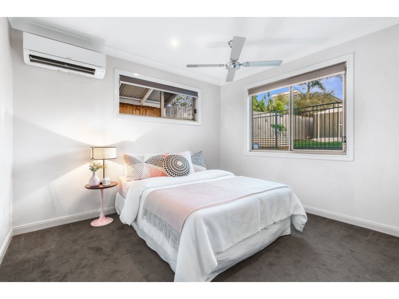 82 Carranya Street, Camp Hill QLD 4152