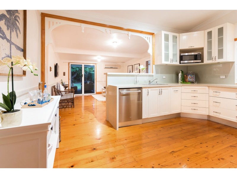 23 Stratton Terrace, Wynnum QLD 4178