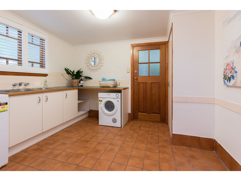 23 Stratton Terrace, Wynnum QLD 4178