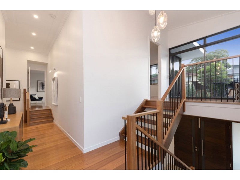 5 Ferol Street, Coorparoo QLD 4151