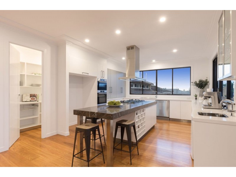 5 Ferol Street, Coorparoo QLD 4151