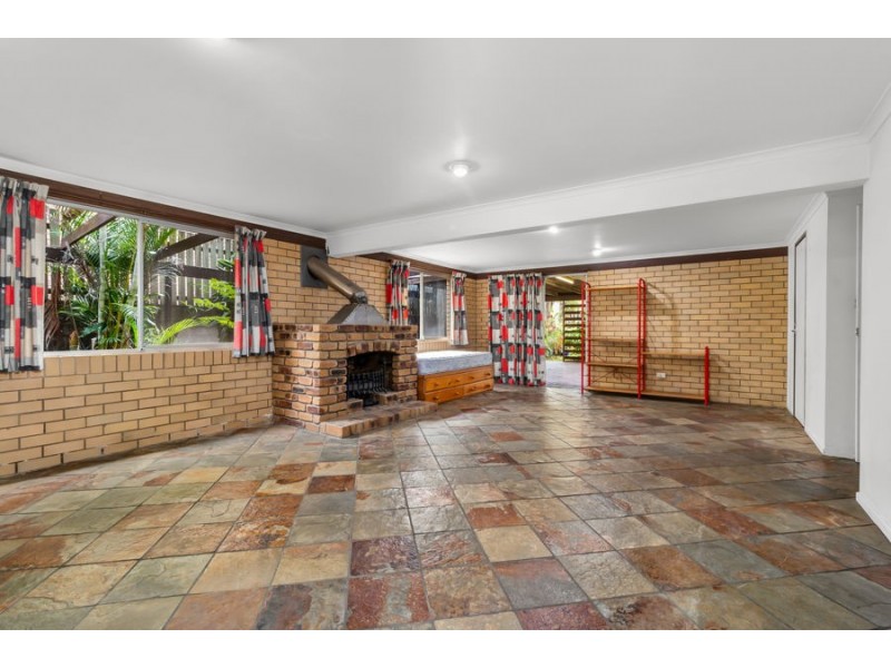 44 Bridle Street, Mansfield QLD 4122