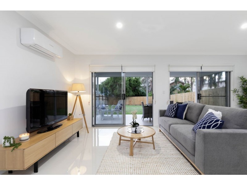 15 Orana Street, Carina QLD 4152