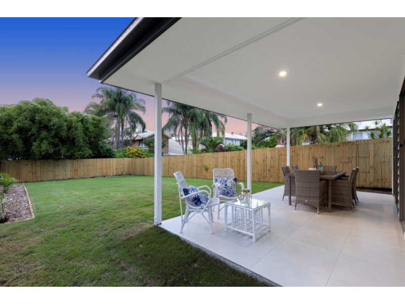 15 Orana Street, Carina QLD 4152