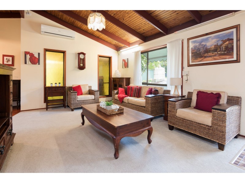 21 Wambaya Street, Belmont QLD 4153