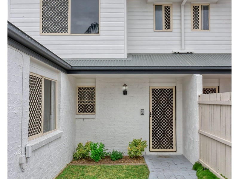 3 / 119 Kirkland Ave, Coorparoo QLD 4151