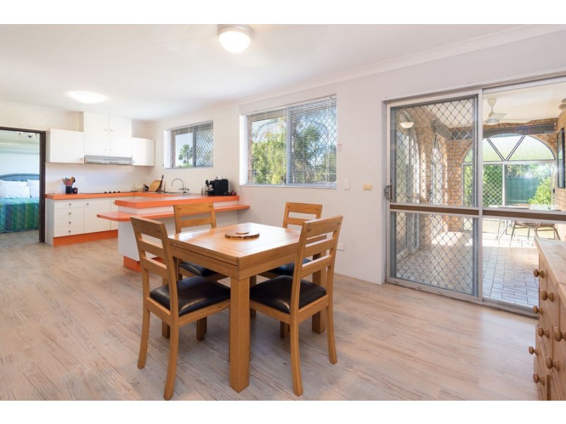 10 Edred Street, Carindale QLD 4152