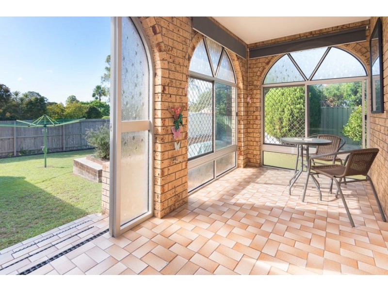 10 Edred Street, Carindale QLD 4152