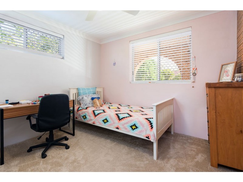 10 Edred Street, Carindale QLD 4152