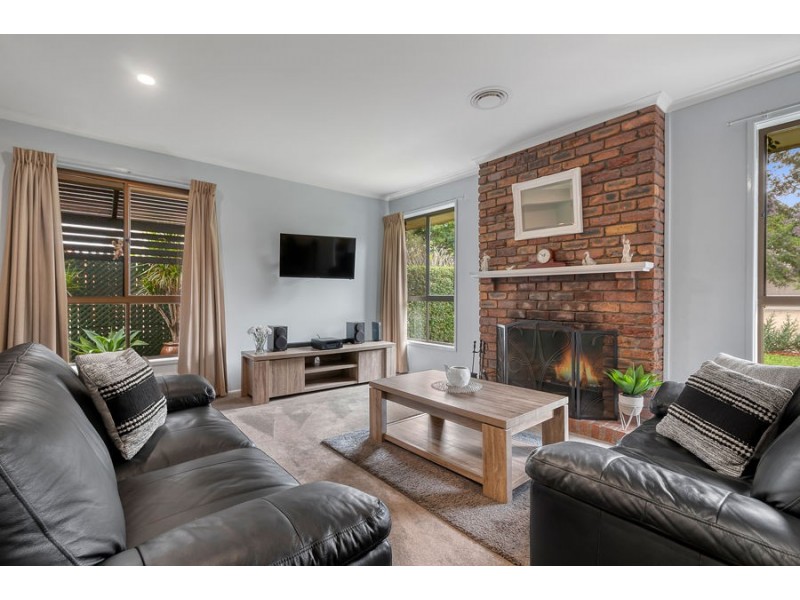 18 Strahan St, Belmont QLD 4153