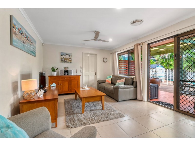 18 Strahan St, Belmont QLD 4153