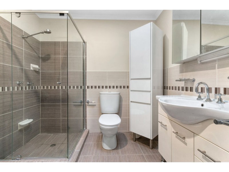 18 Strahan St, Belmont QLD 4153