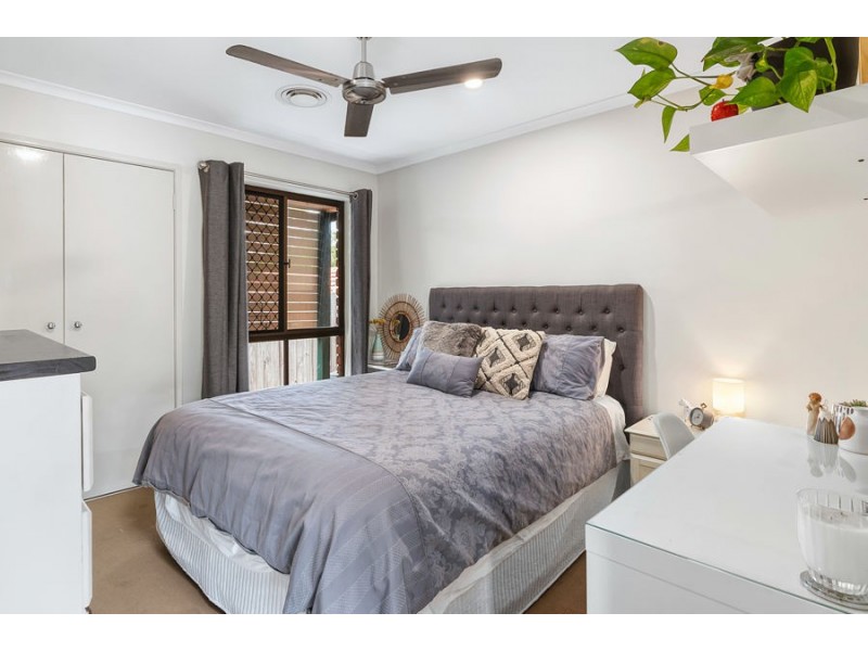 18 Strahan St, Belmont QLD 4153