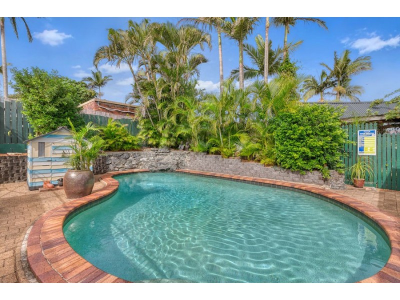 18 Strahan St, Belmont QLD 4153
