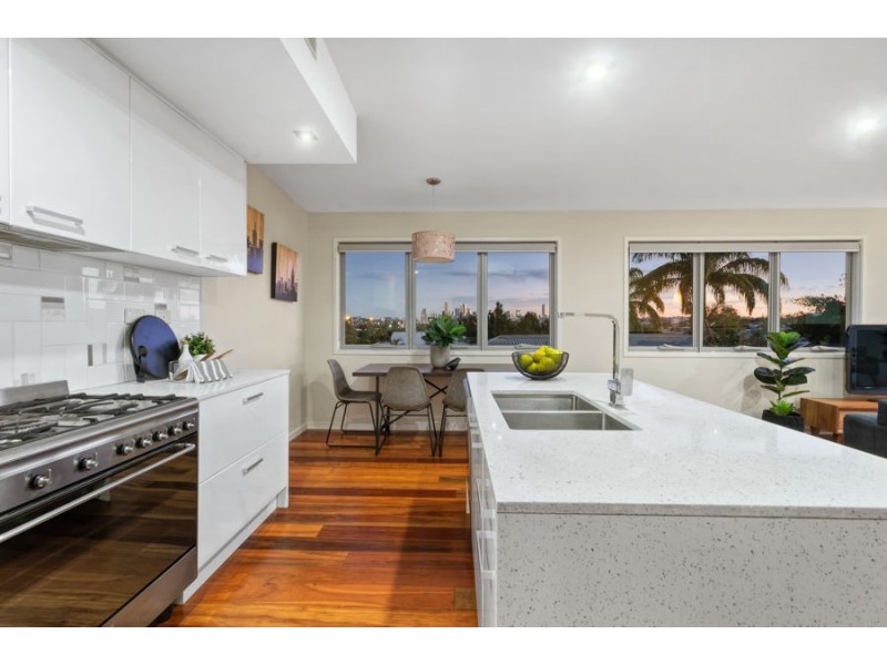 93 McLennan Street, Wooloowin QLD 4030