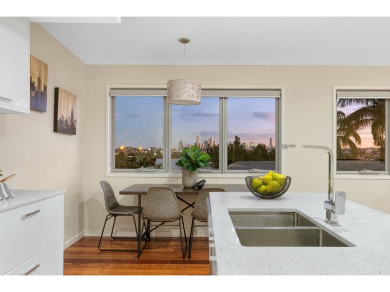 93 McLennan Street, Wooloowin QLD 4030