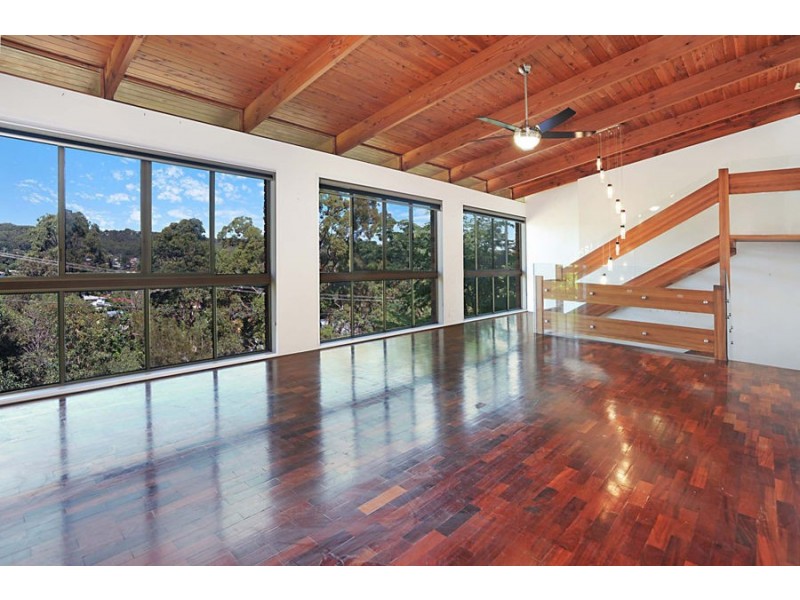 22 Cluden St, Holland Park West QLD 4121