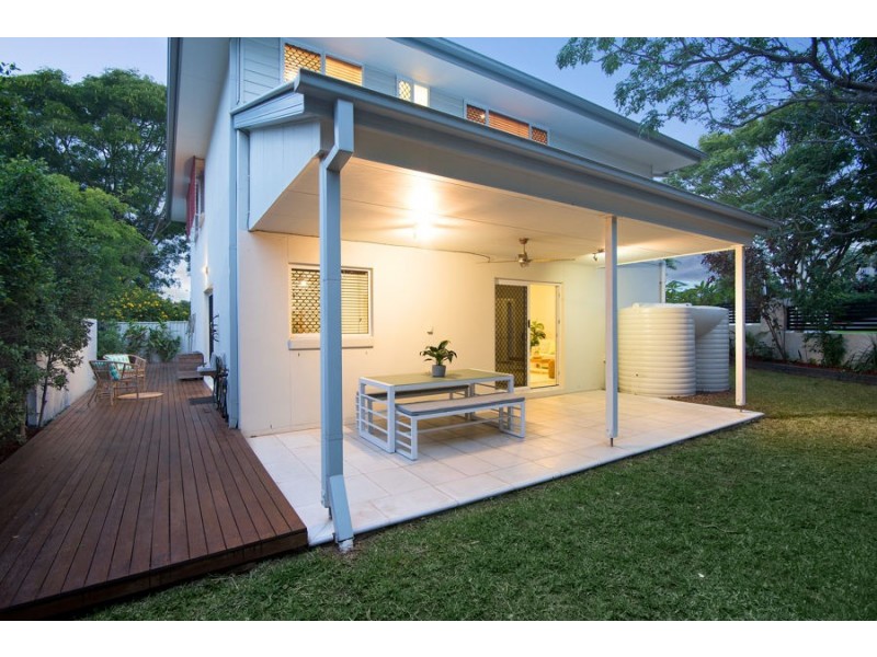 45 Moncrief Road, Cannon Hill QLD 4170